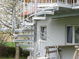 Spindeltreppe aussen-013